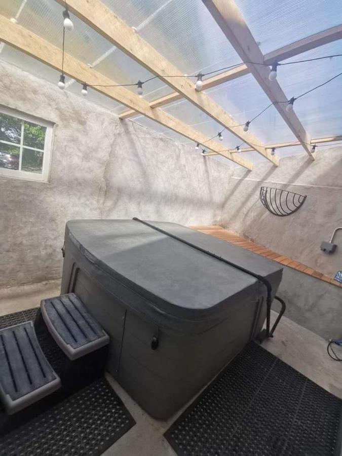 The Hay Loft, The Dark Hedges, Ballycastle With Hot Tub Stranocum Bagian luar foto